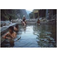 hot springs, Tatopani.JPG